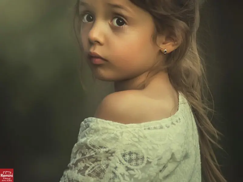 Easy Dramatic Natural Light Portraits 9 very young girls in natural light